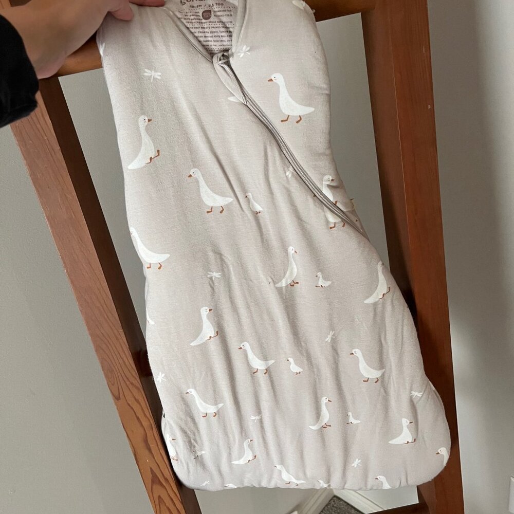 Gunamuna - Newborn Swaddle